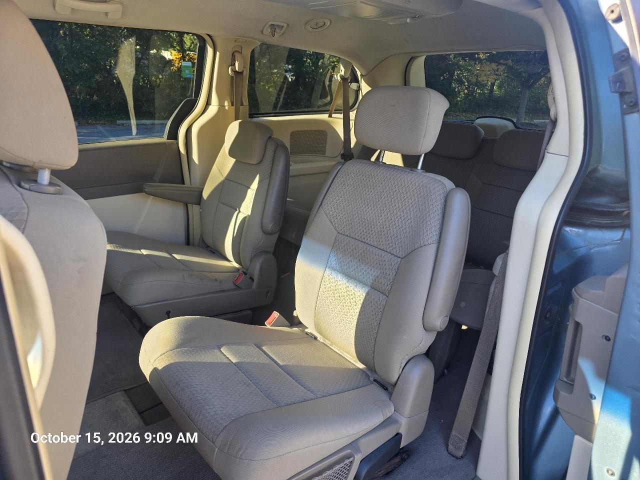 Chrysler Town & Country Touring 2010