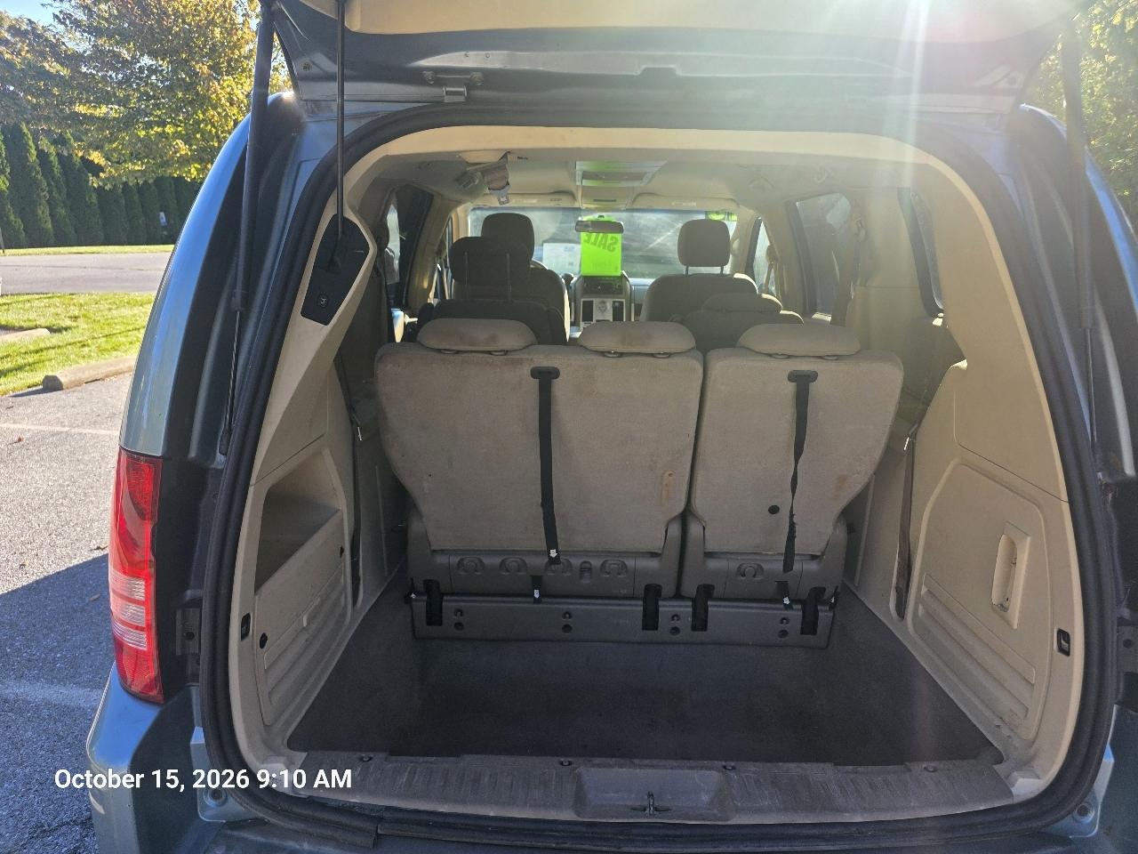 Chrysler Town & Country Touring 2010