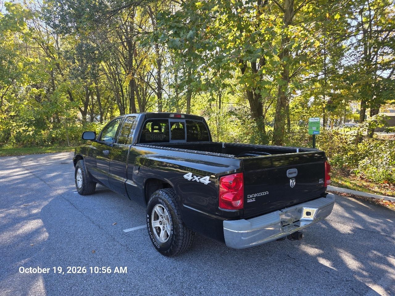 Dodge Dakota SLT Club Cab 4WD 2006