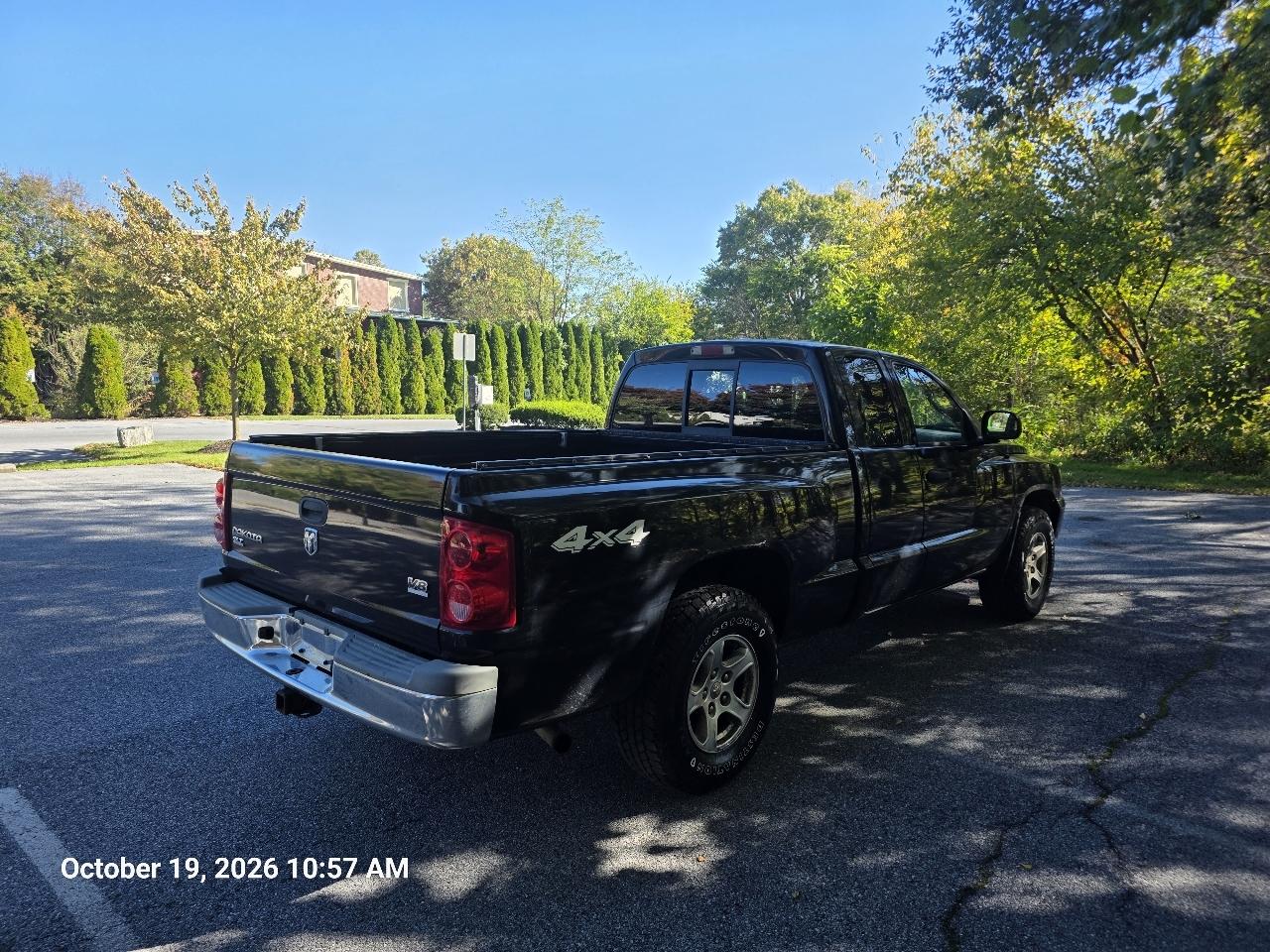Dodge Dakota SLT Club Cab 4WD 2006