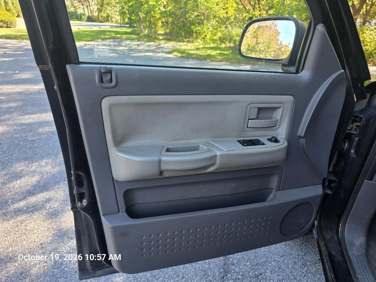 Dodge Dakota SLT Club Cab 4WD 2006