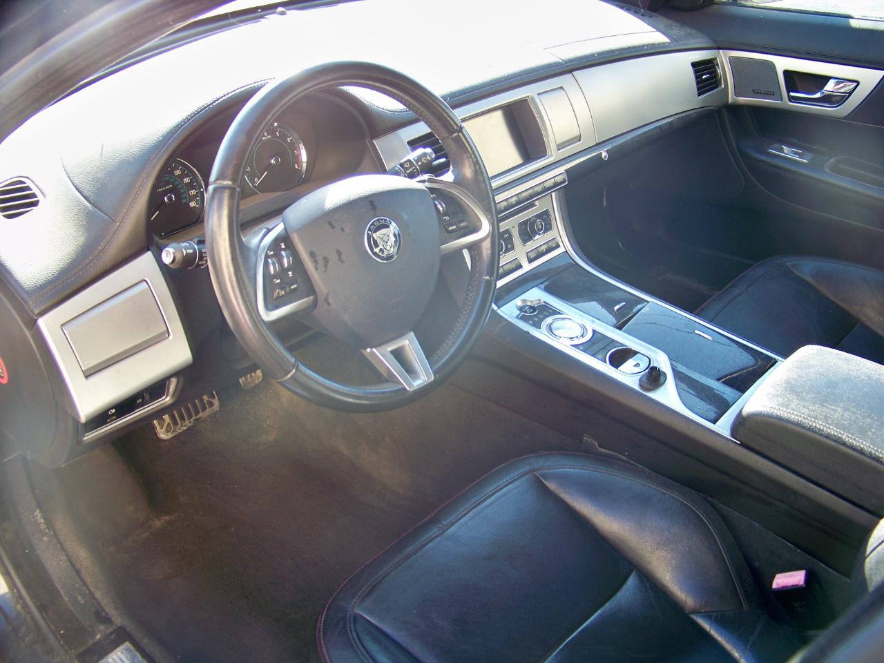 Jaguar XF-Series XF 3.0 Sport 2015