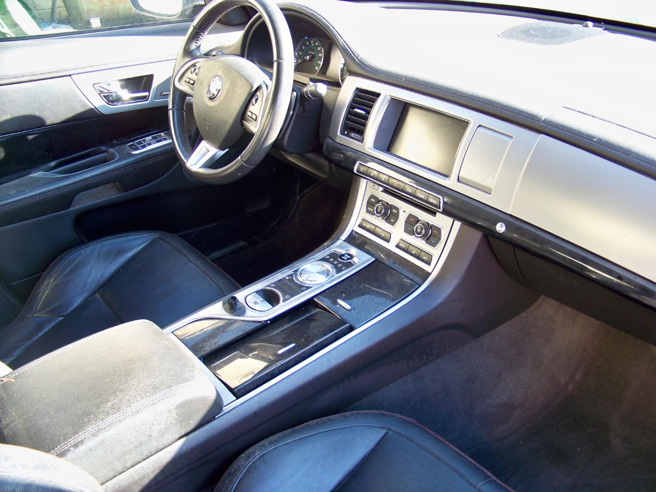 Jaguar XF-Series XF 3.0 Sport 2015