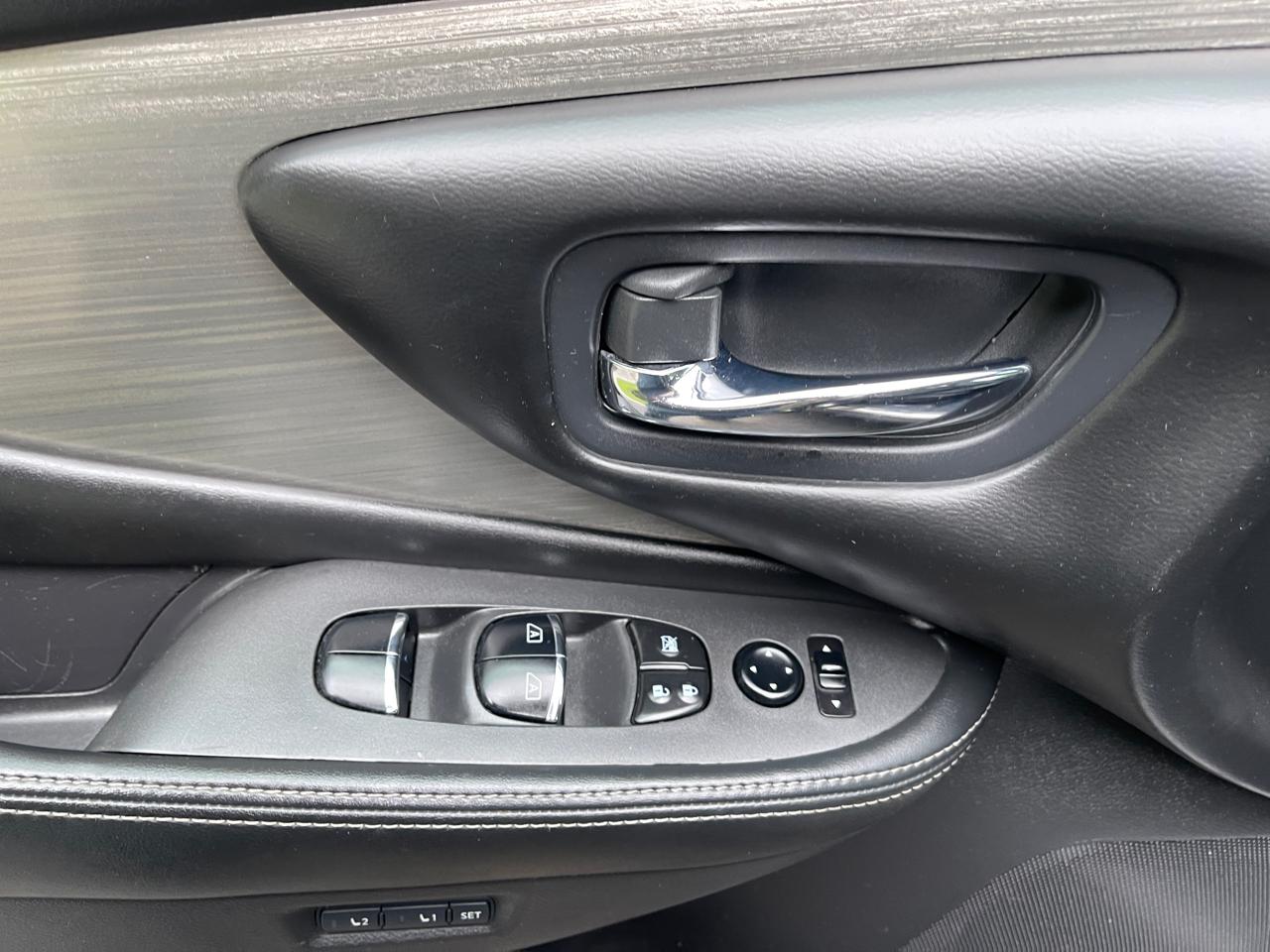 Nissan Murano 4dr SL AWD V6 2016