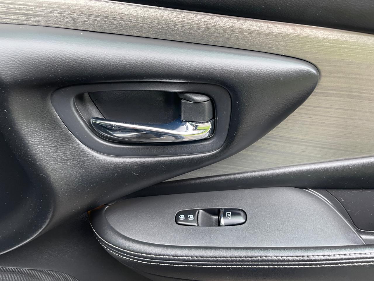 Nissan Murano 4dr SL AWD V6 2016