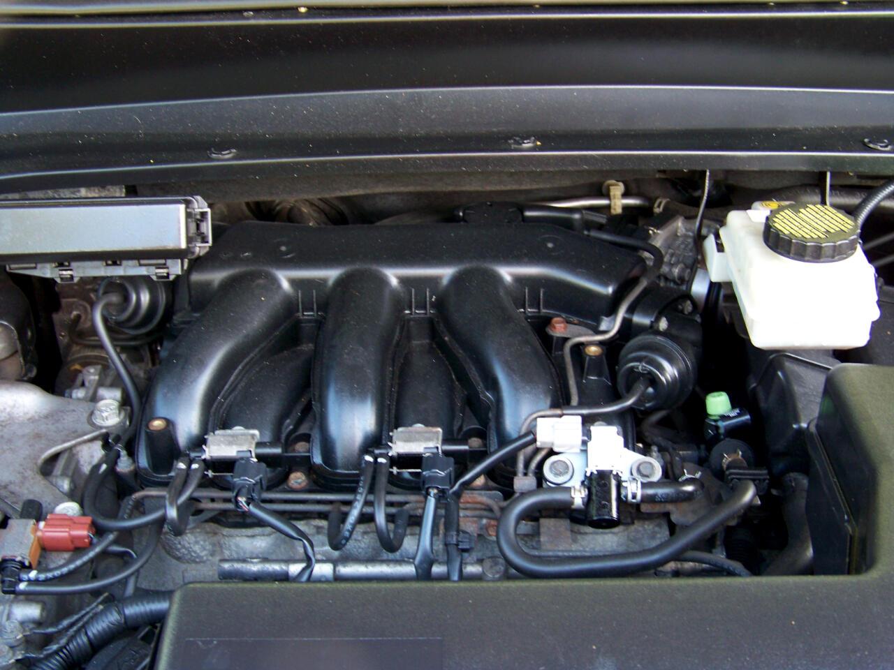 Nissan Pathfinder Platinum 4WD 2013