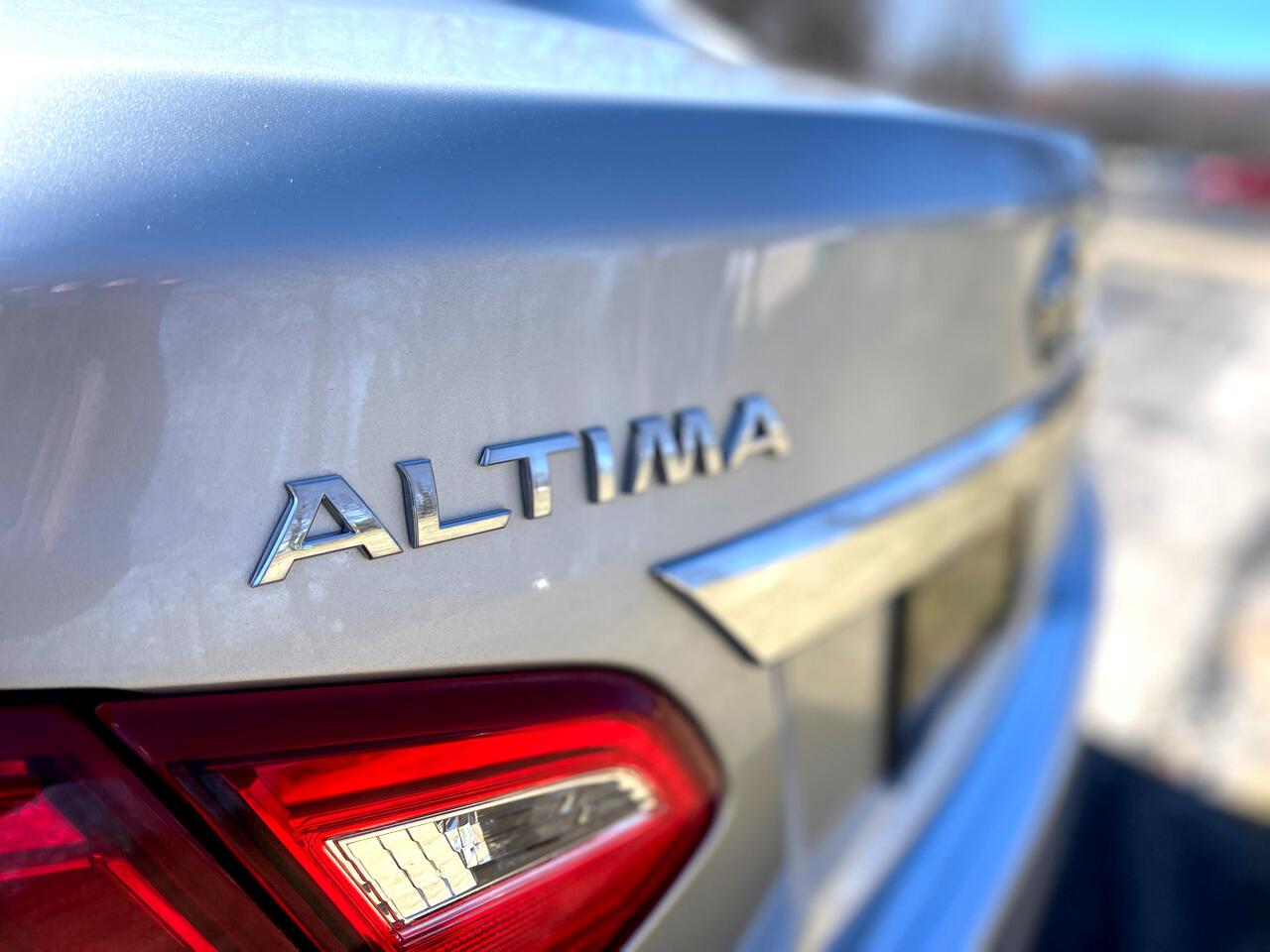 Nissan Altima 2.5 SR 2016