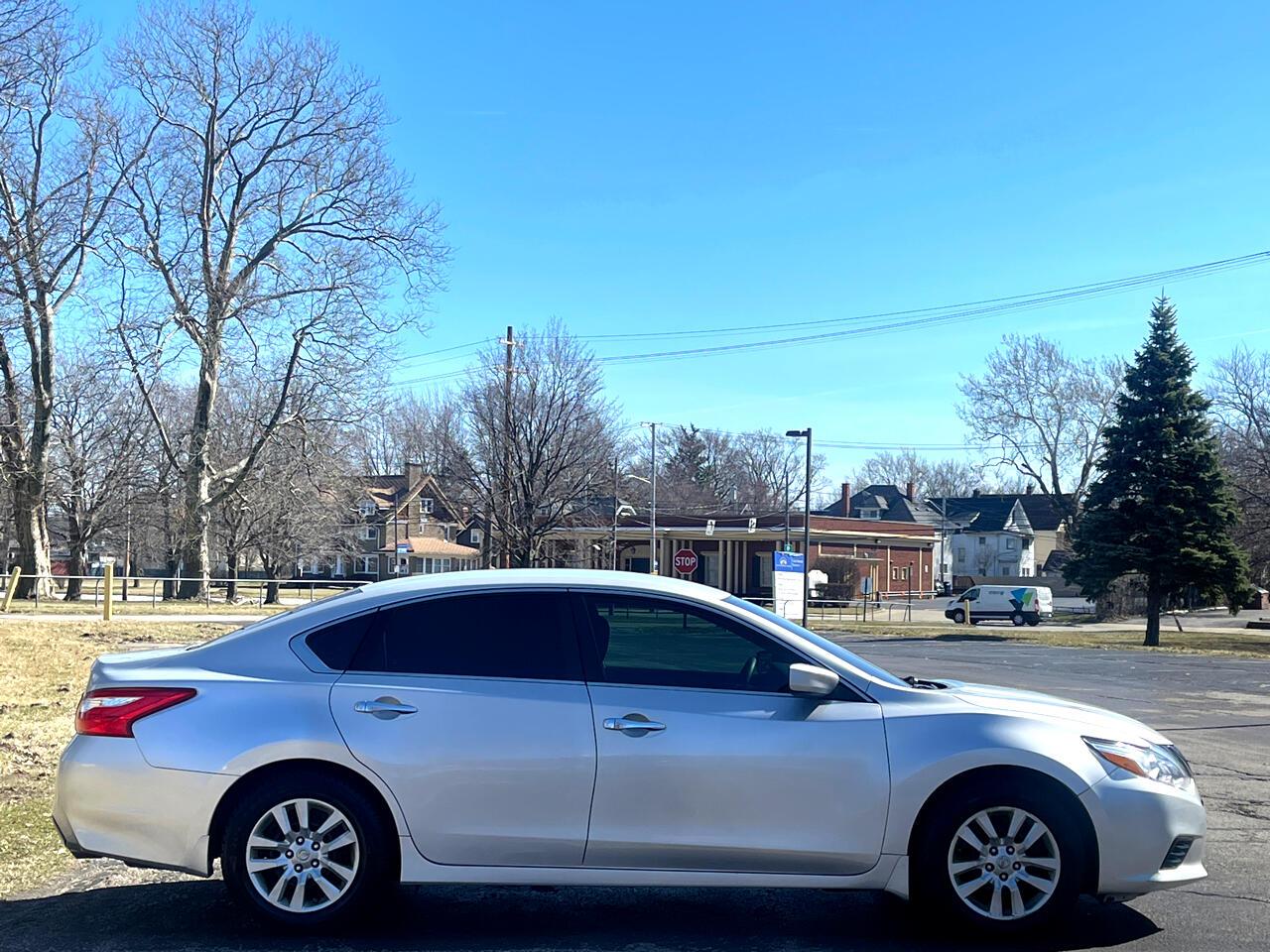 Nissan Altima 2.5 SR 2016