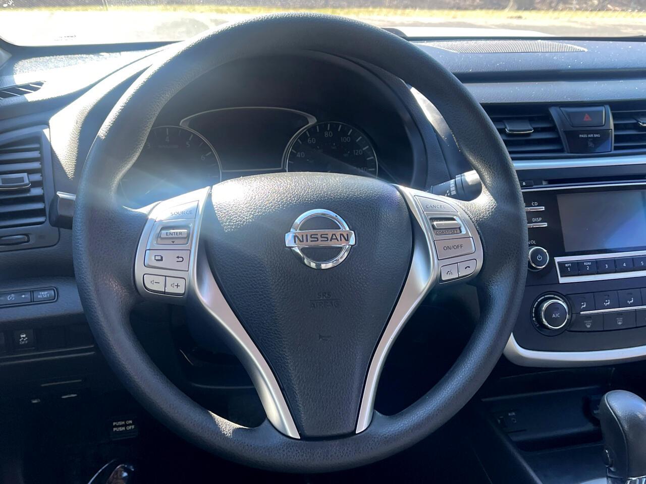 Nissan Altima 2.5 SR 2016