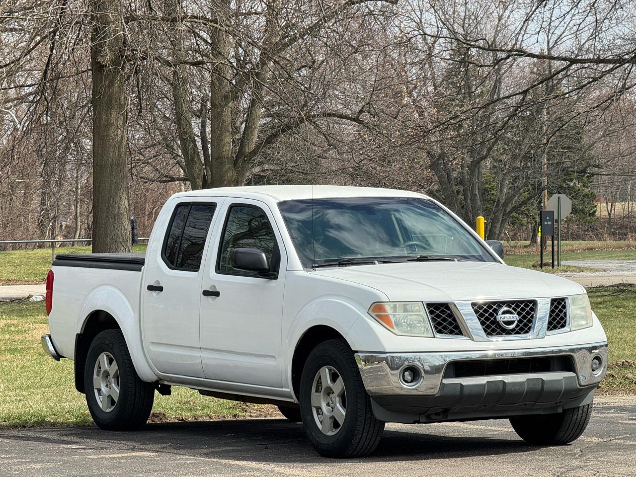 Nissan Frontier LE Crew Cab 4WD 2006