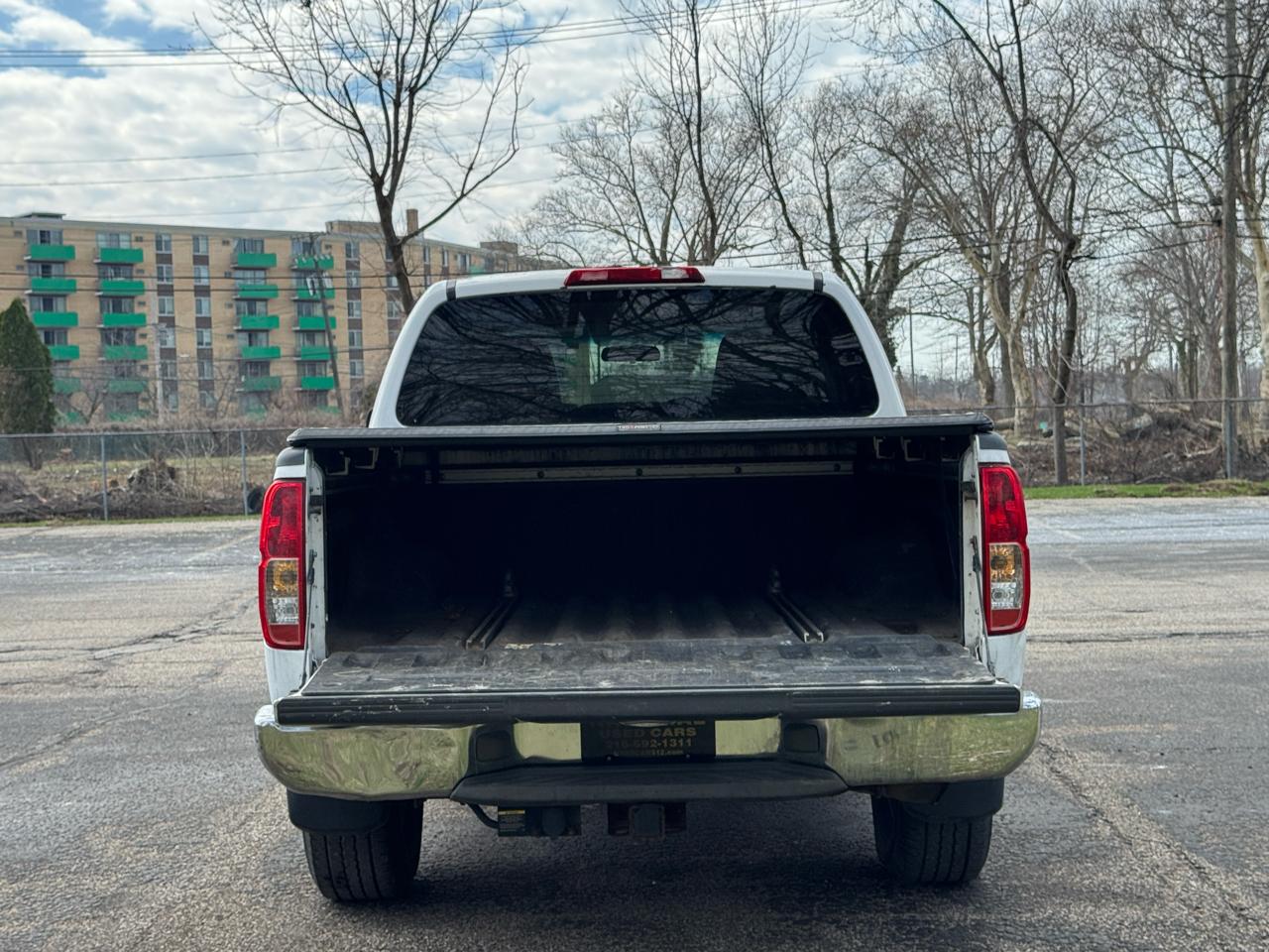 Nissan Frontier LE Crew Cab 4WD 2006