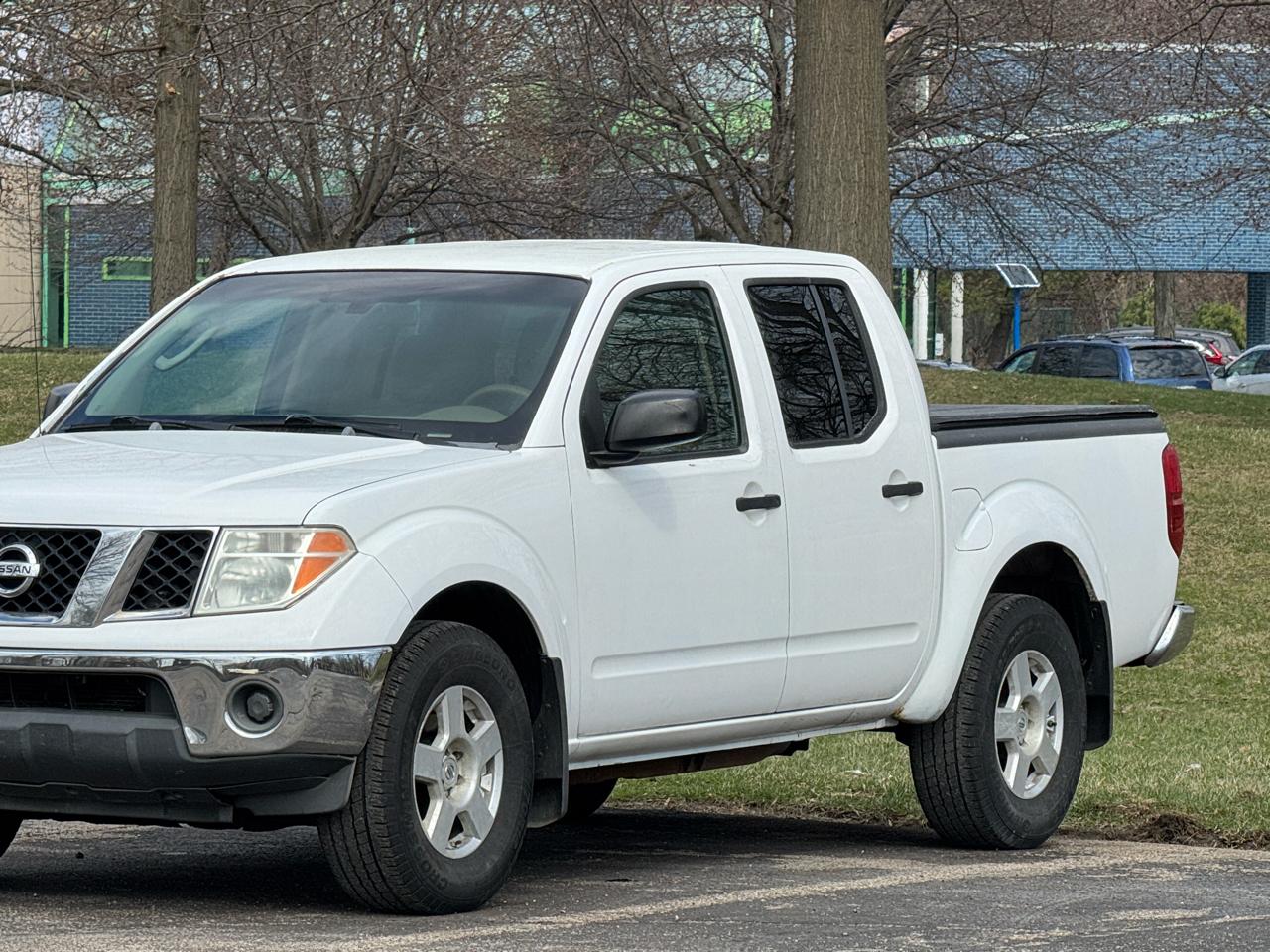 Nissan Frontier LE Crew Cab 4WD 2006