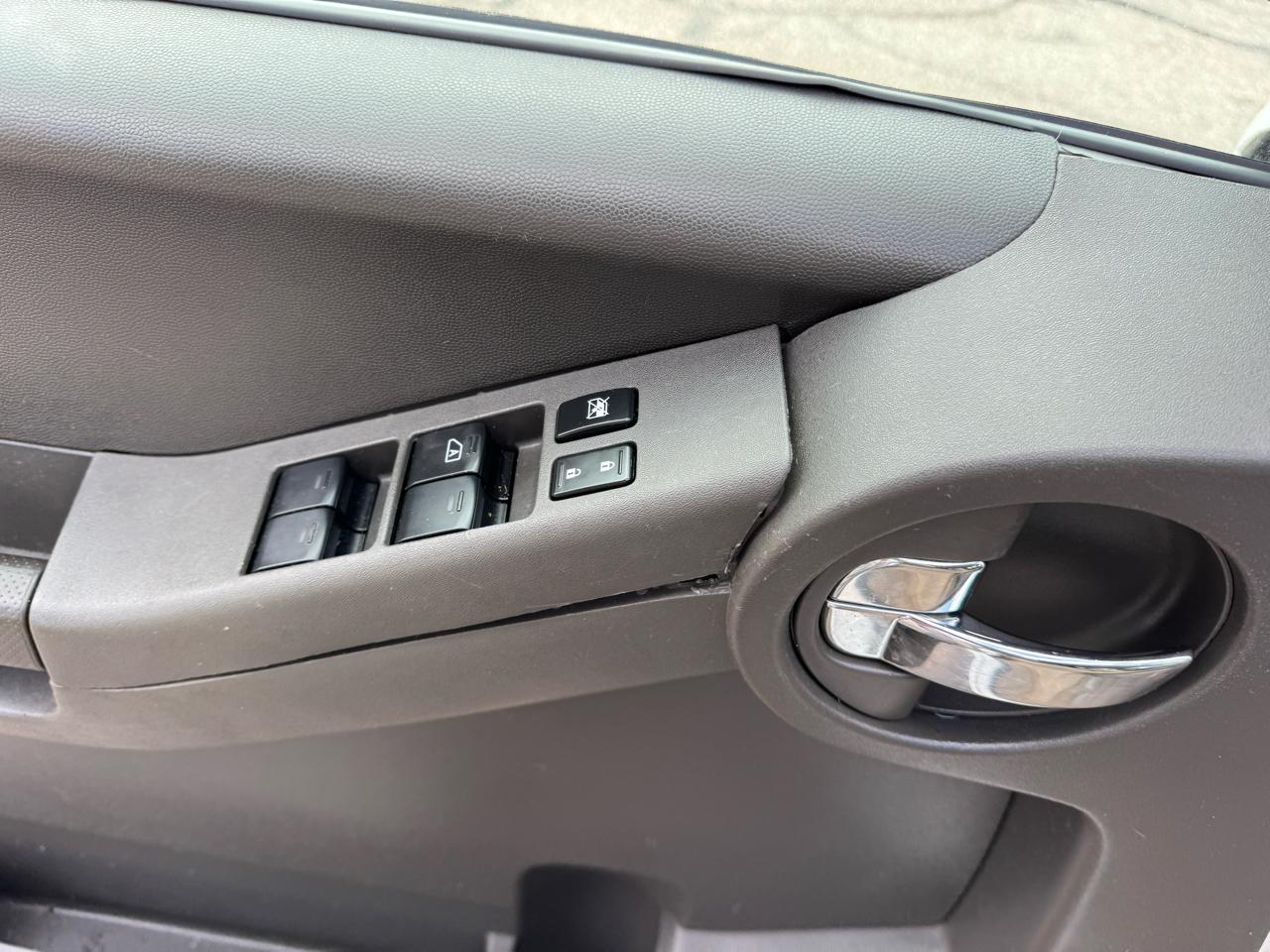 Nissan Frontier LE Crew Cab 4WD 2006