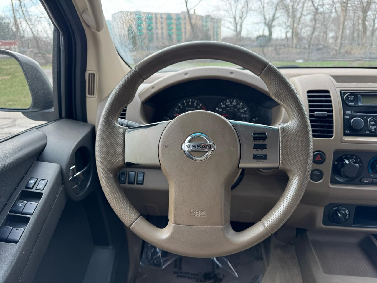 Nissan Frontier LE Crew Cab 4WD 2006