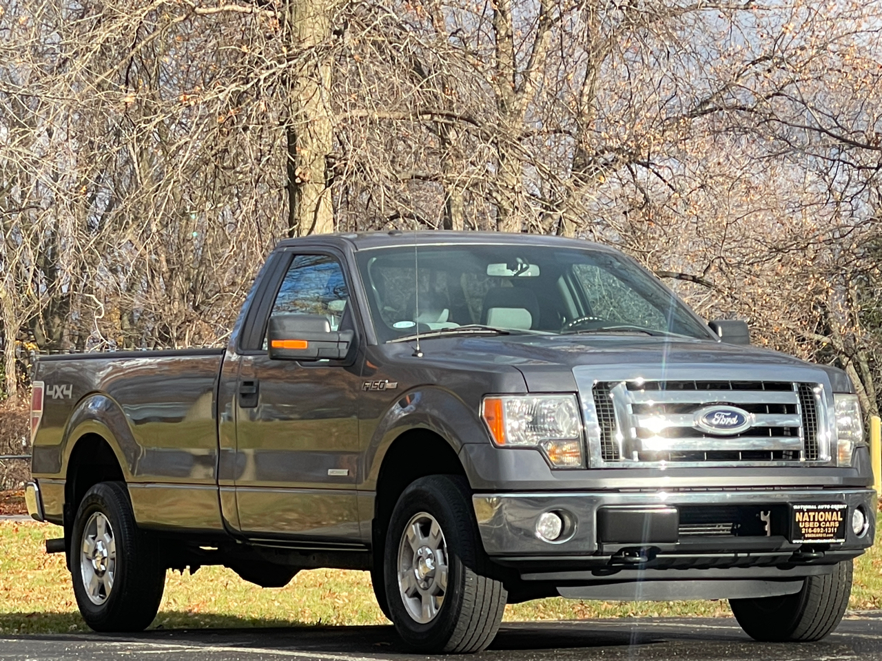 Ford F-150 XLT 8-ft. Bed 4WD 2011