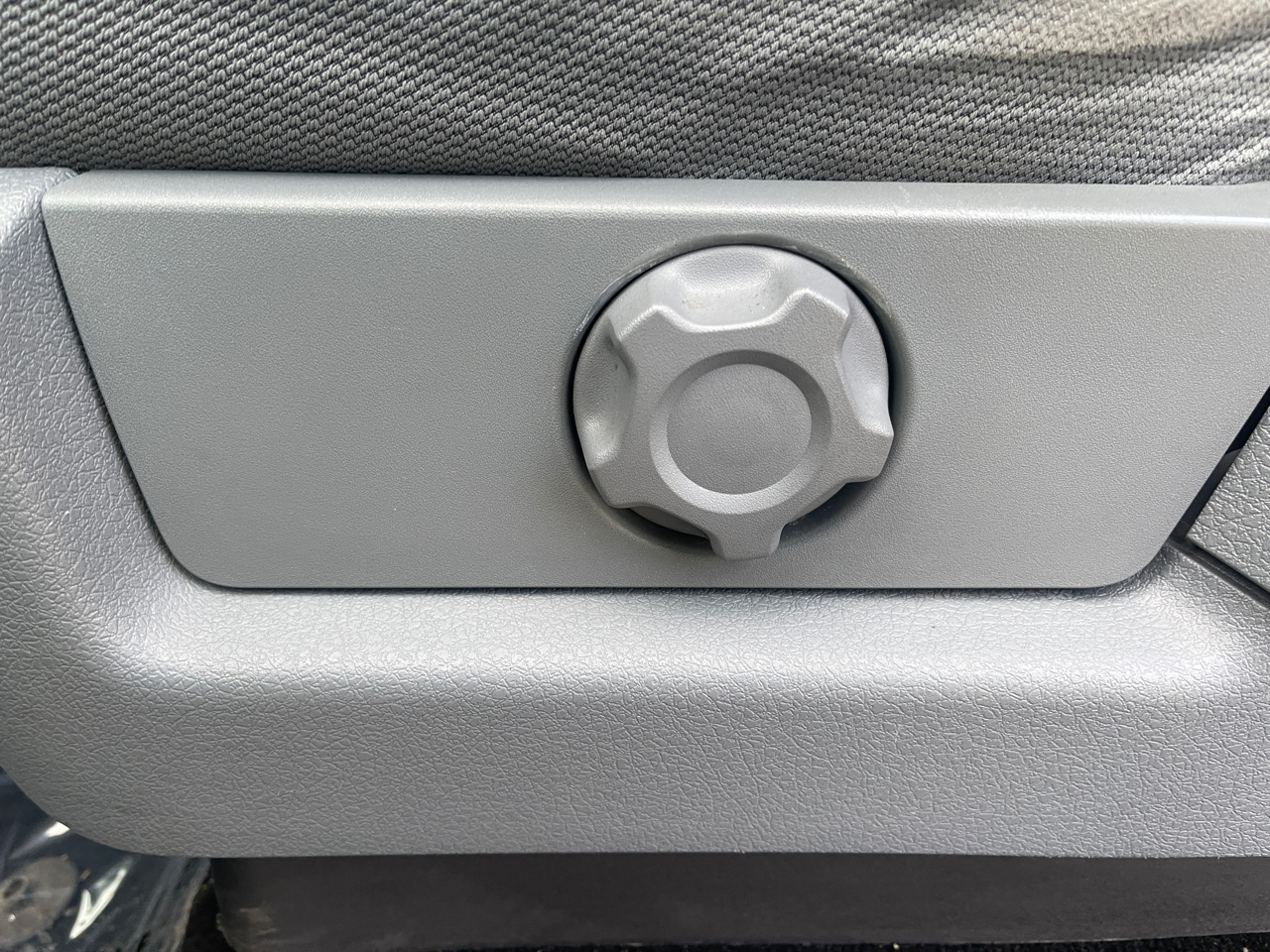 Ford F-150 XLT 8-ft. Bed 4WD 2011