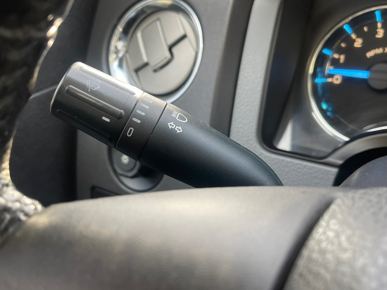 Ford F-150 XLT 8-ft. Bed 4WD 2011