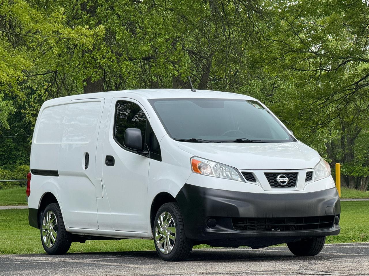 Nissan NV200 S 2013