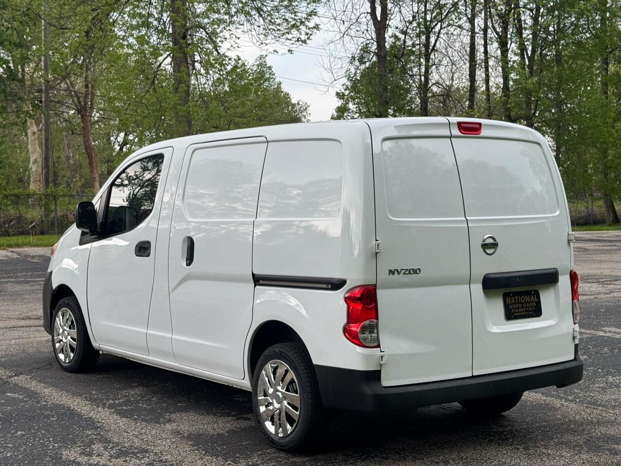Nissan NV200 S 2013