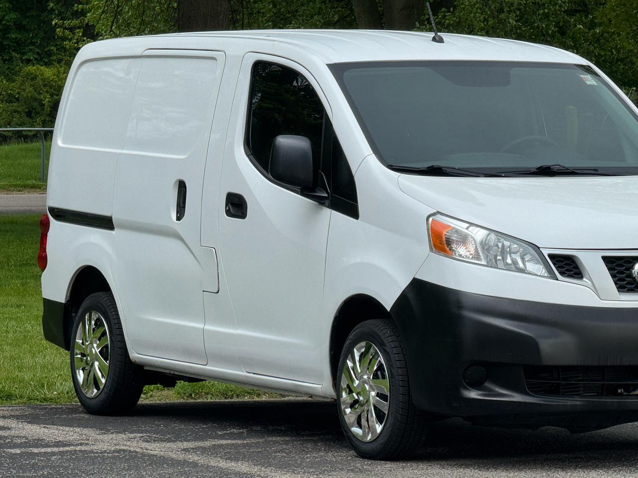 Nissan NV200 S 2013