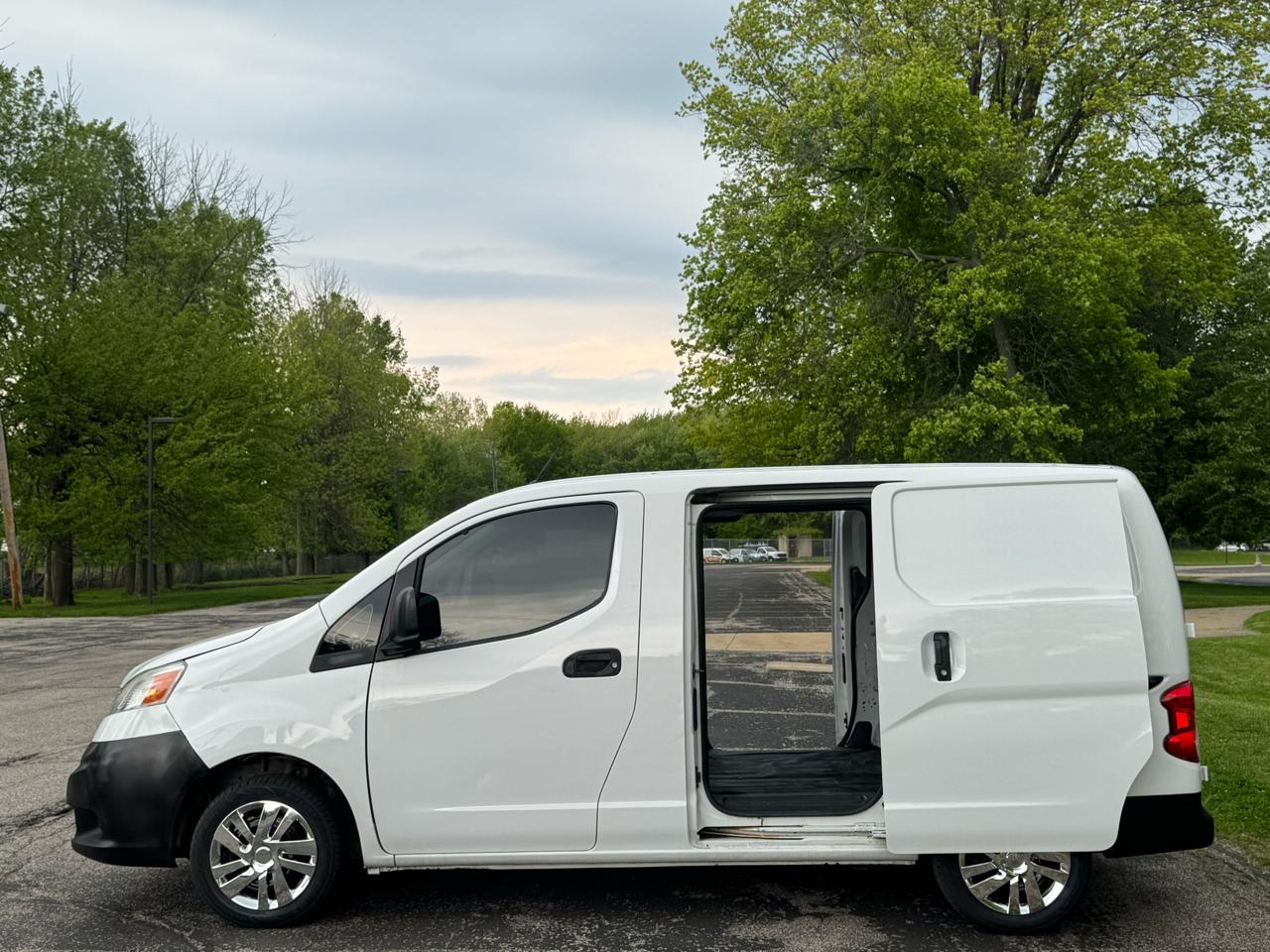 Nissan NV200 S 2013
