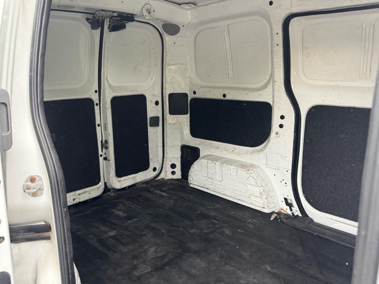 Nissan NV200 S 2013