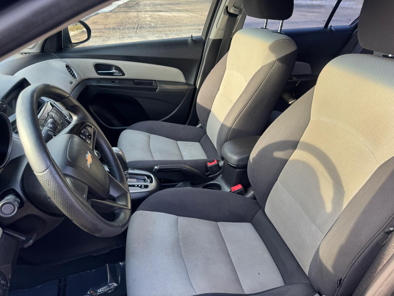 Chevrolet Cruze LS Auto 2014