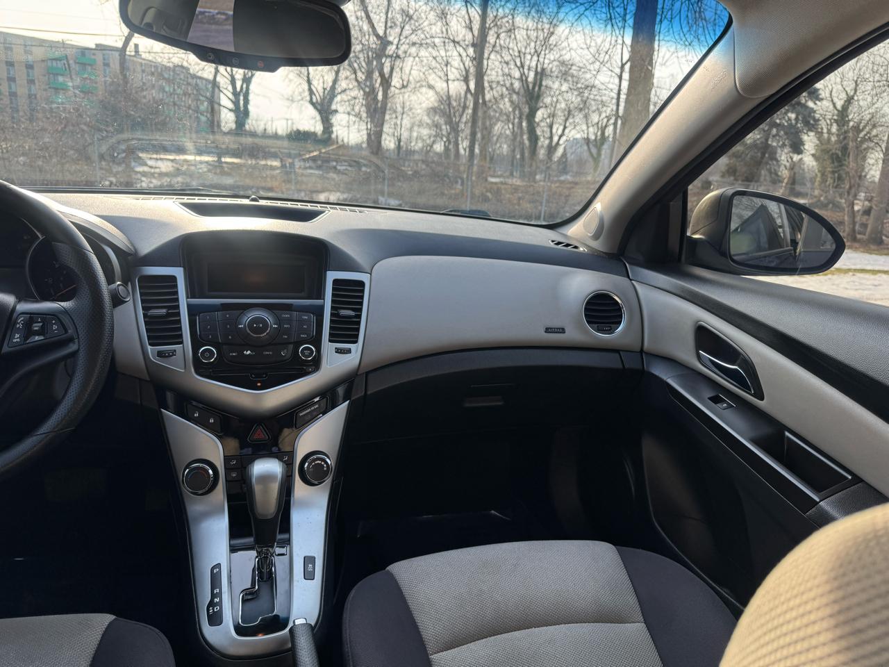 Chevrolet Cruze LS Auto 2014