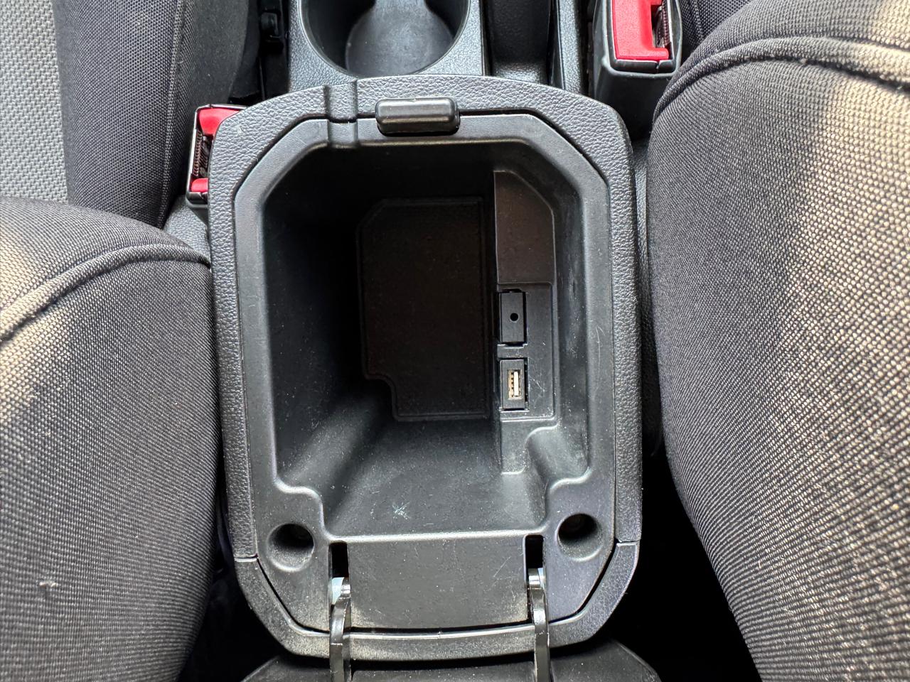 Chevrolet Cruze LS Auto 2014