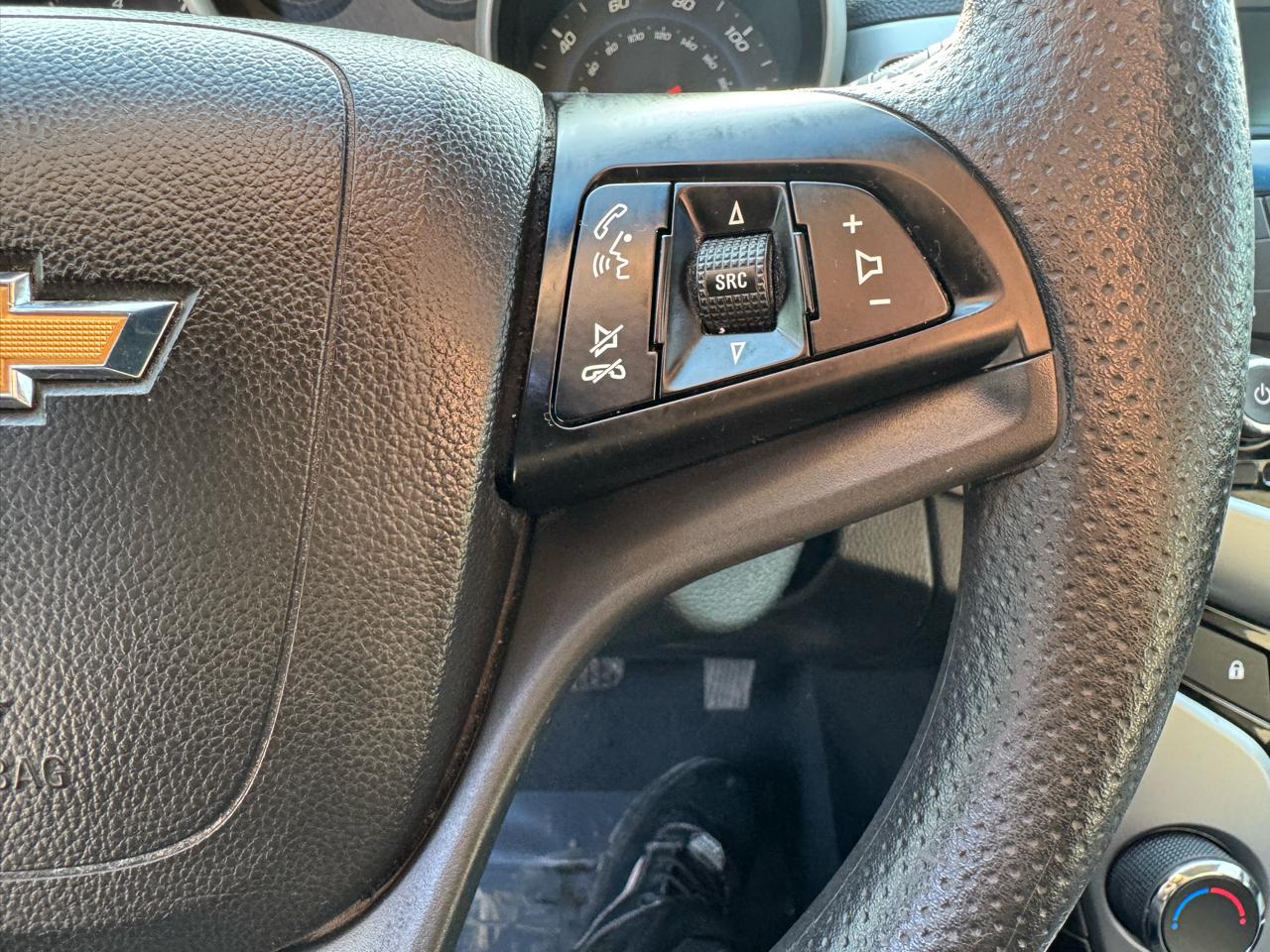 Chevrolet Cruze LS Auto 2014