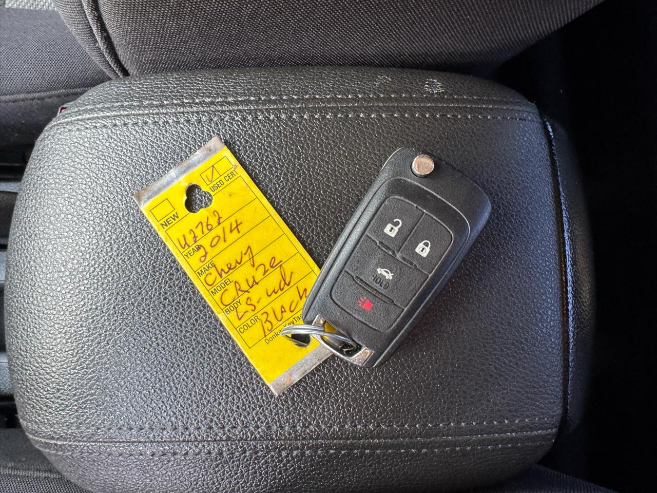 Chevrolet Cruze LS Auto 2014