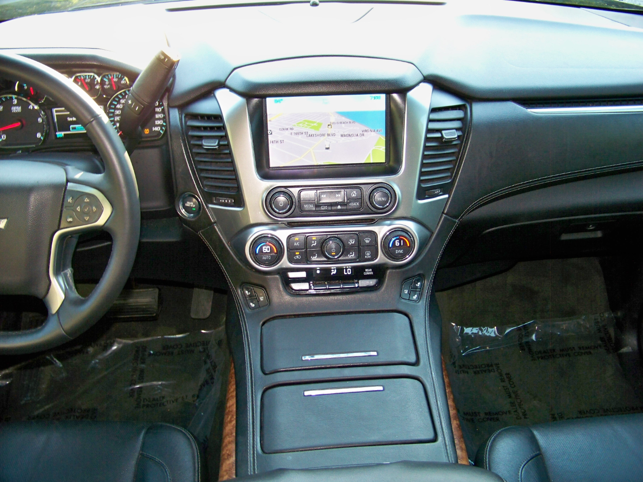 Chevrolet Suburban  2015 Chevrolet Suburban  2015