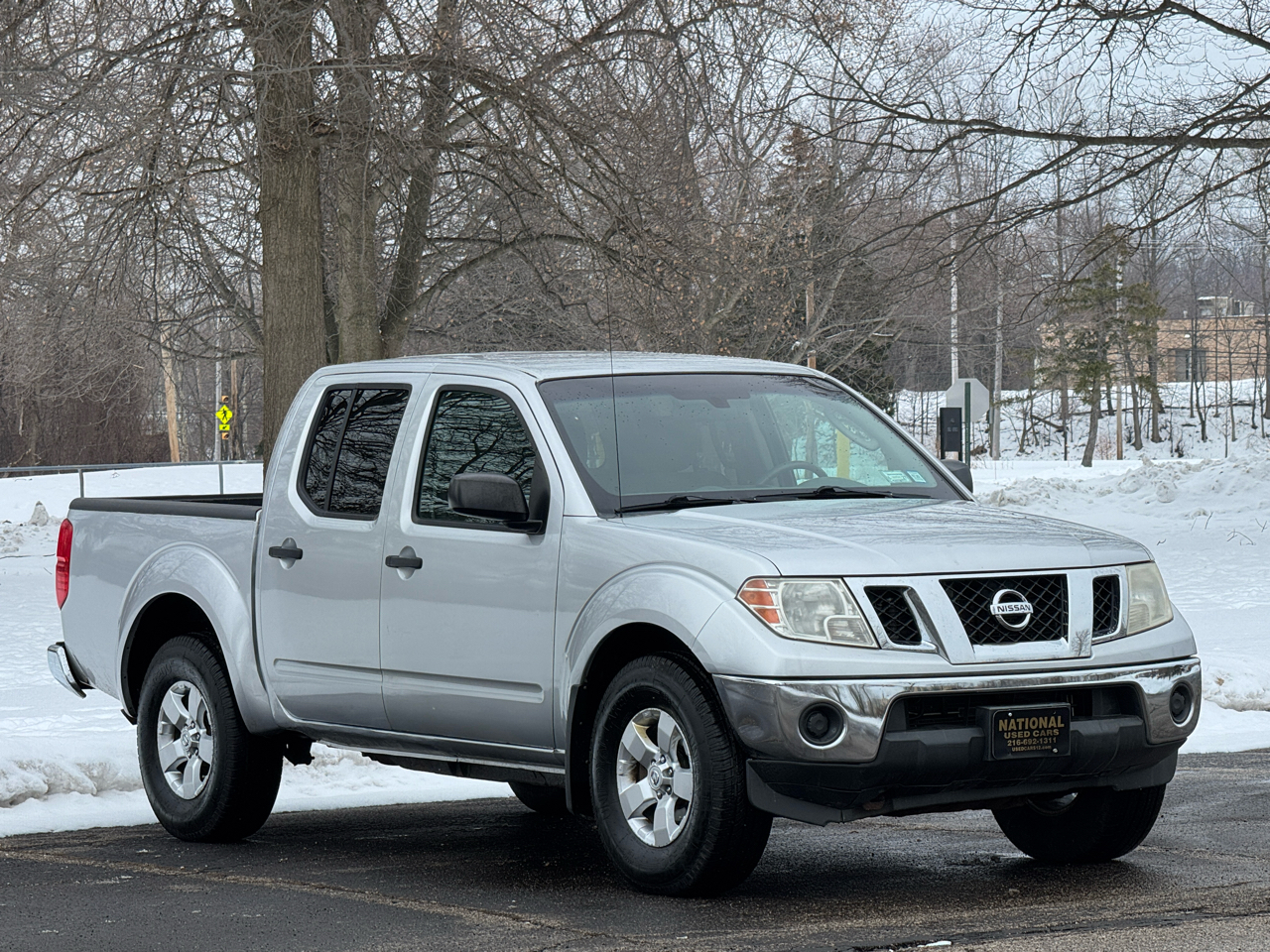 Nissan Frontier SE Crew Cab 4WD 2010