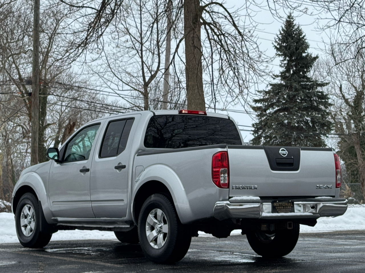 Nissan Frontier SE Crew Cab 4WD 2010
