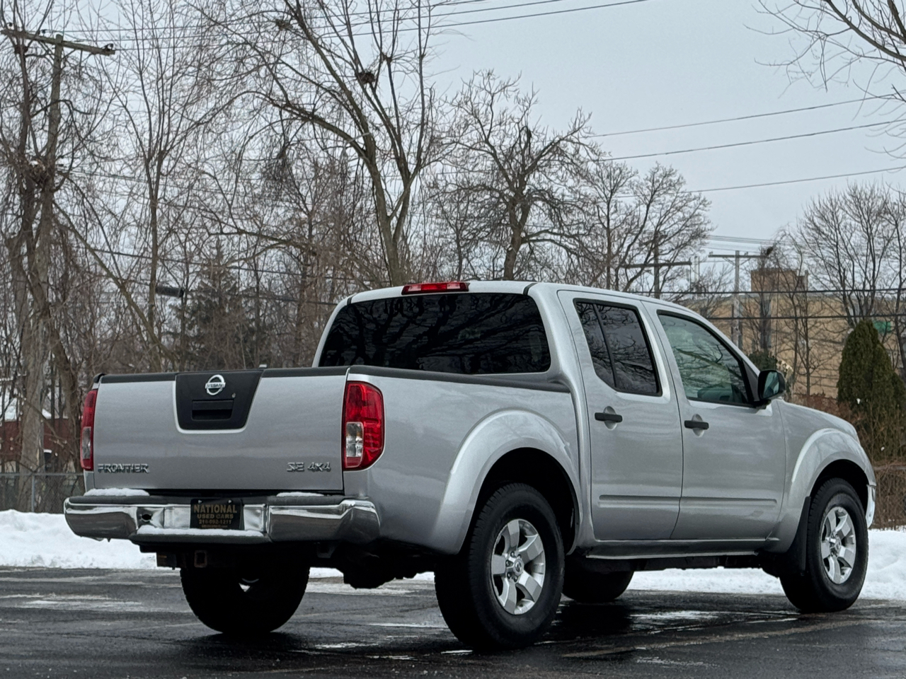 Nissan Frontier SE Crew Cab 4WD 2010