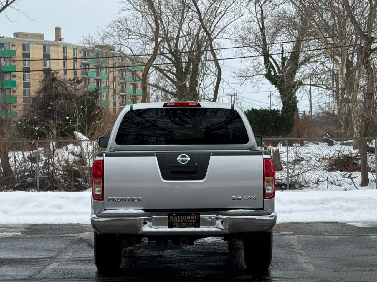 Nissan Frontier SE Crew Cab 4WD 2010