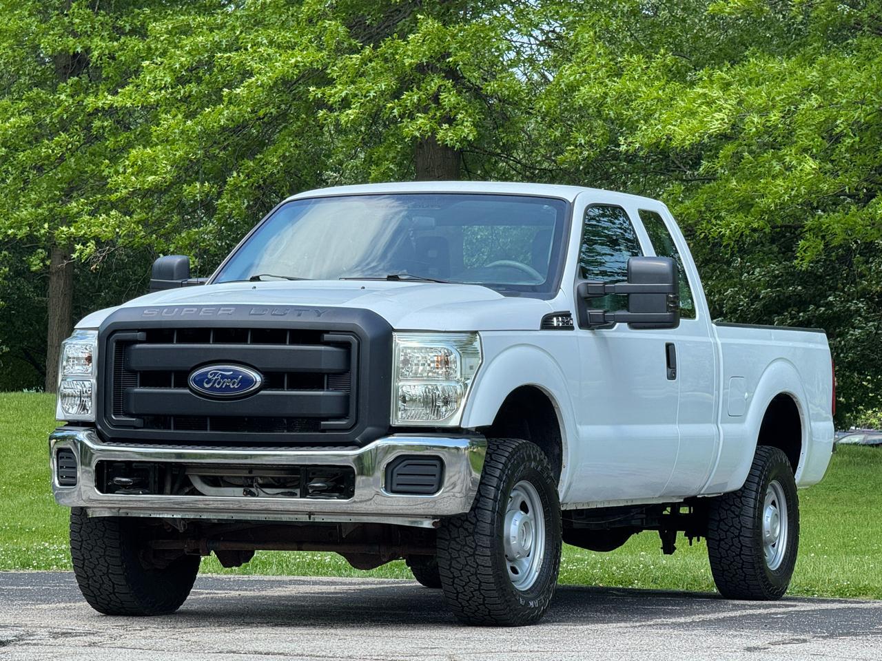 Ford F-250 SD XL SuperCab Long Bed 4WD 2014