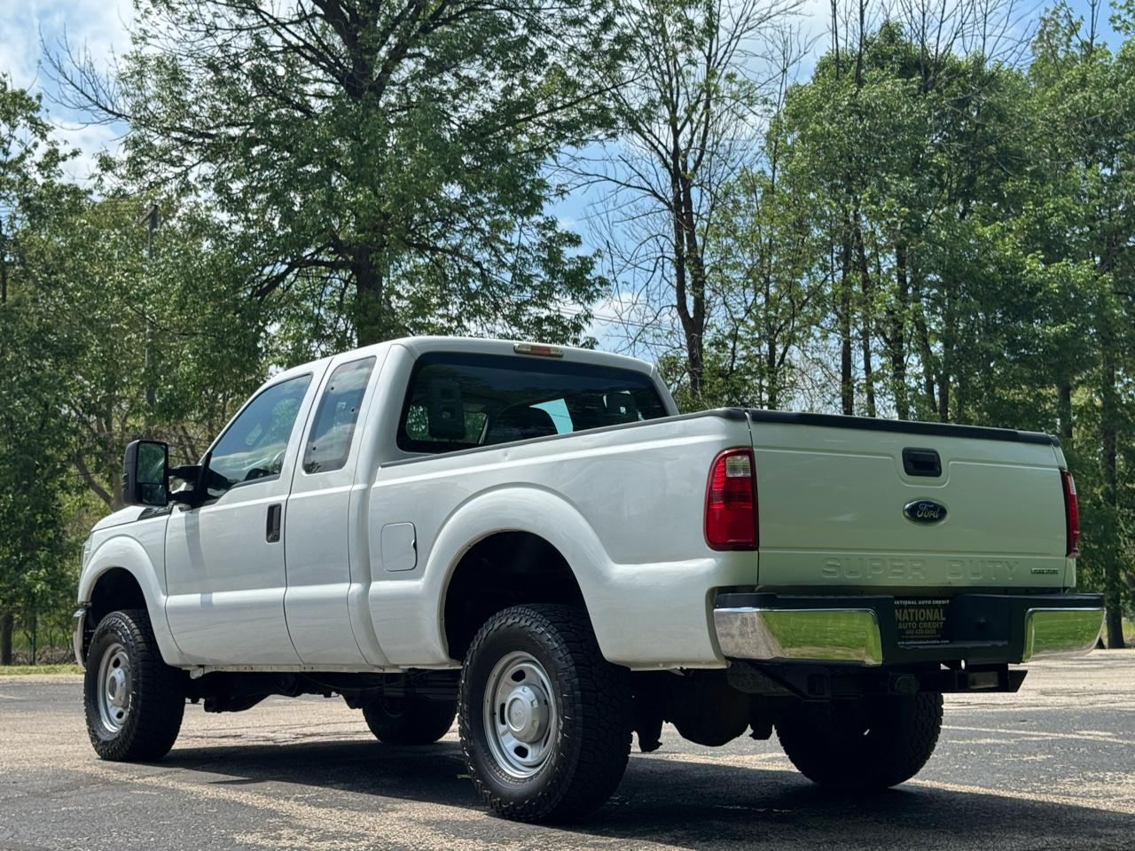 Ford F-250 SD XL SuperCab Long Bed 4WD 2014