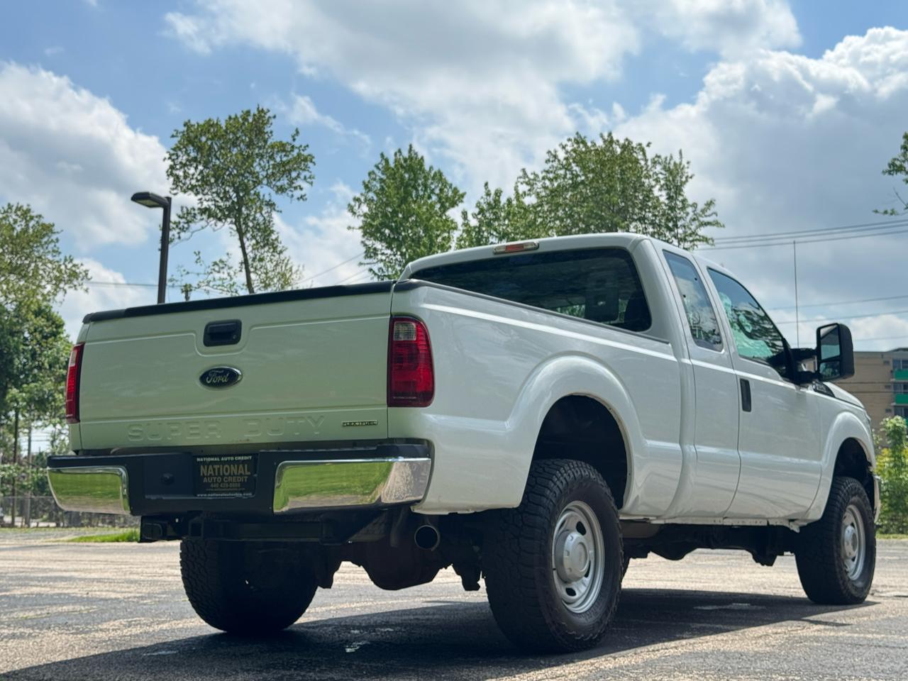Ford F-250 SD XL SuperCab Long Bed 4WD 2014