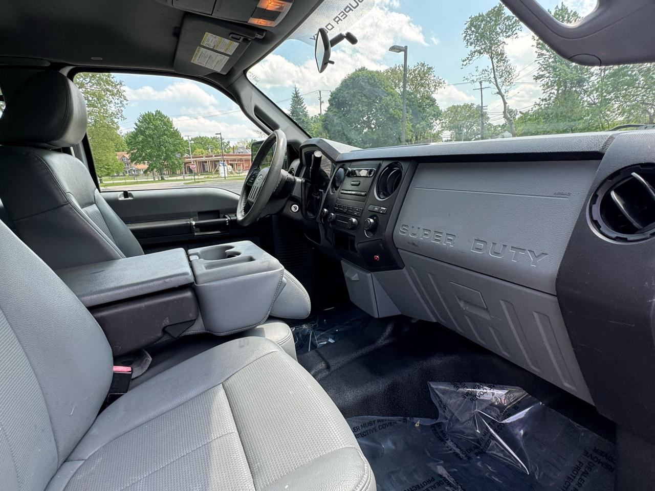 Ford F-250 SD XL SuperCab Long Bed 4WD 2014