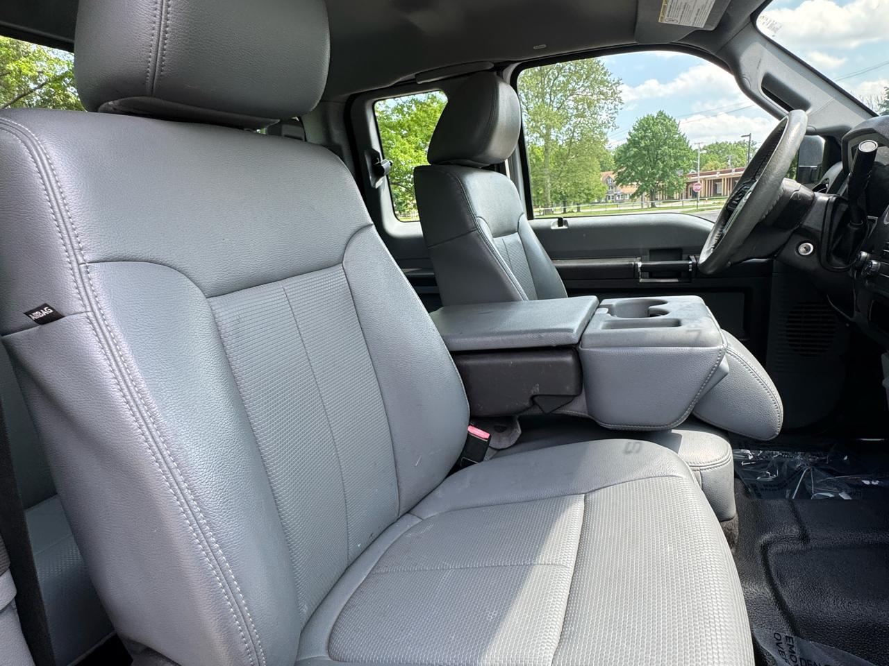 Ford F-250 SD XL SuperCab Long Bed 4WD 2014