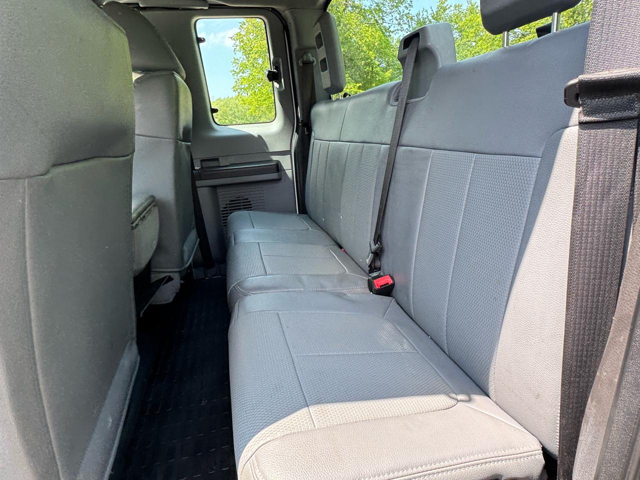 Ford F-250 SD XL SuperCab Long Bed 4WD 2014