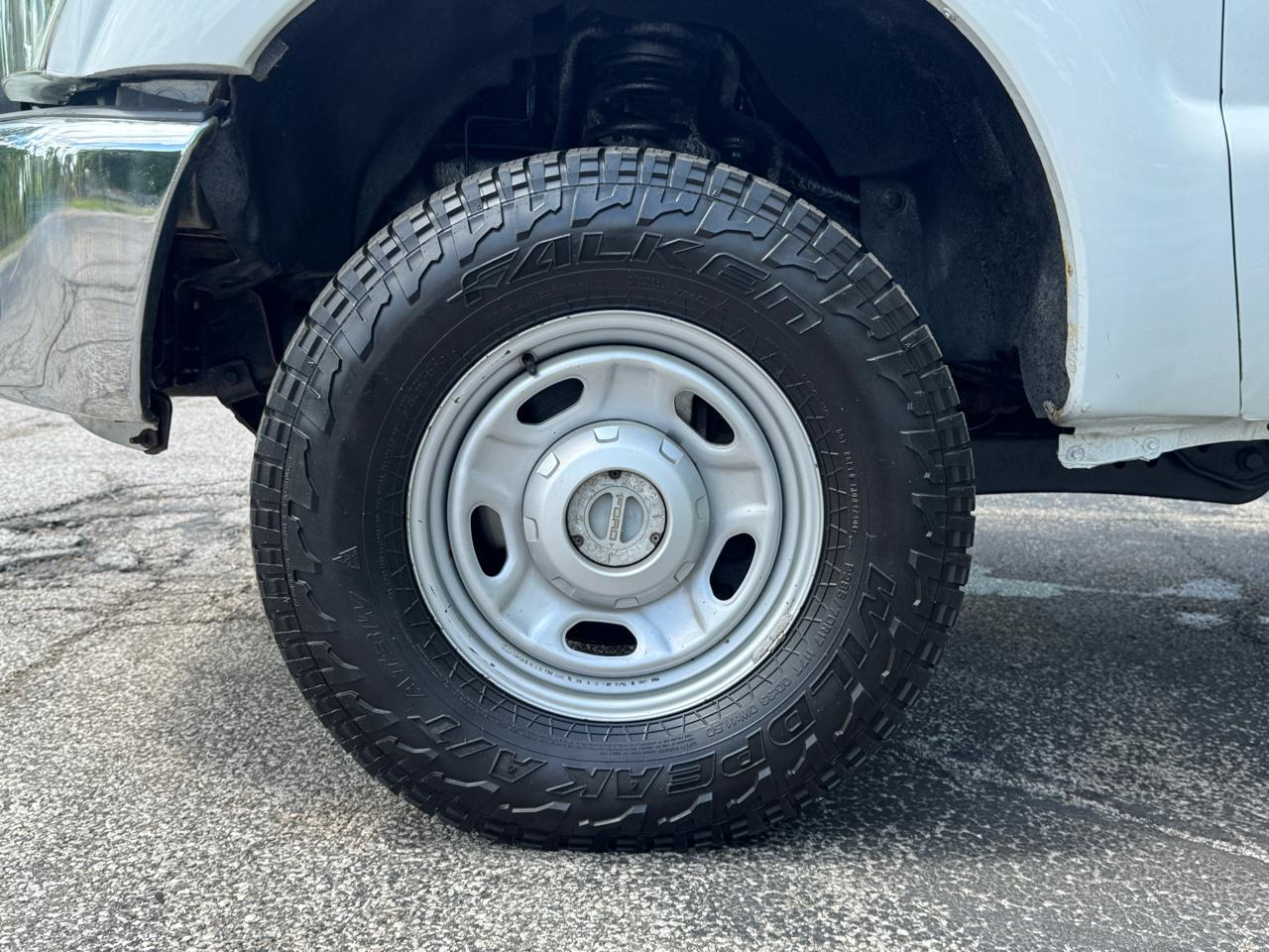 Ford F-250 SD XL SuperCab Long Bed 4WD 2014
