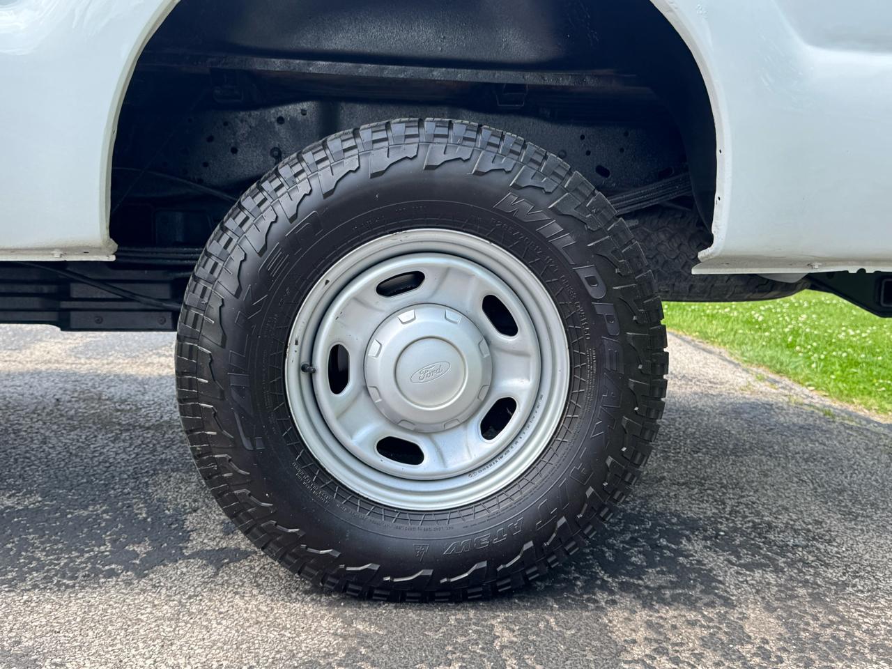 Ford F-250 SD XL SuperCab Long Bed 4WD 2014