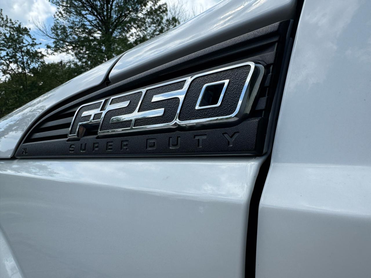 Ford F-250 SD XL SuperCab Long Bed 4WD 2014