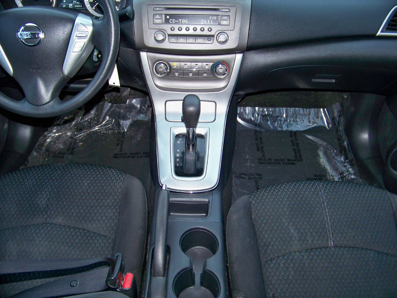 Nissan Sentra SR Sedan 2013