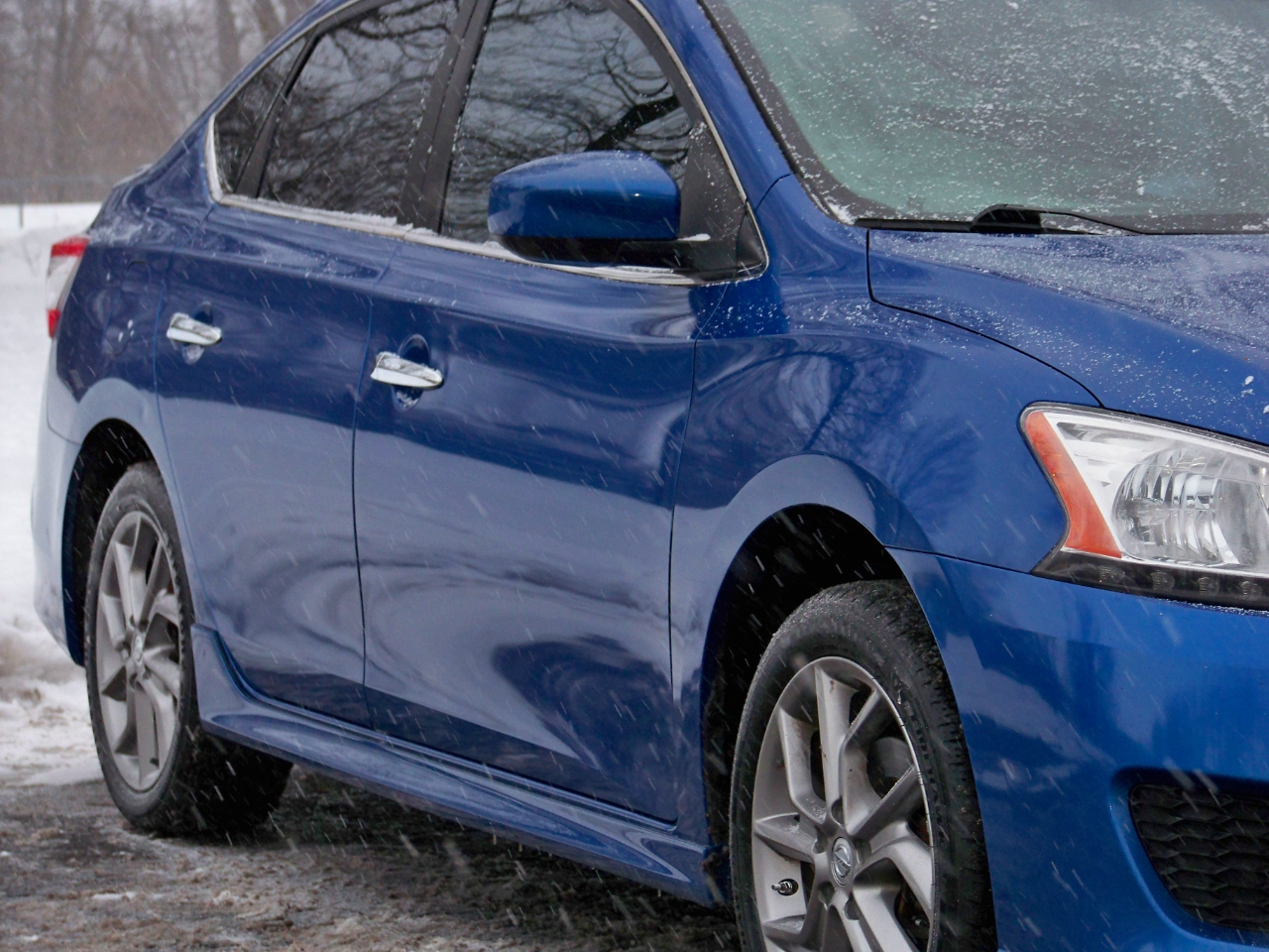 Nissan Sentra SR Sedan 2013