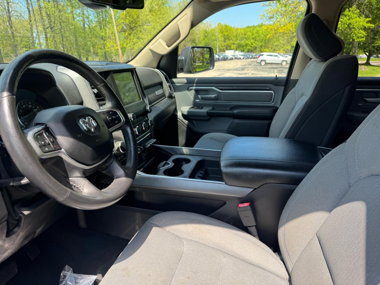 RAM 1500 Big Horn Crew Cab SWB 4WD 2019