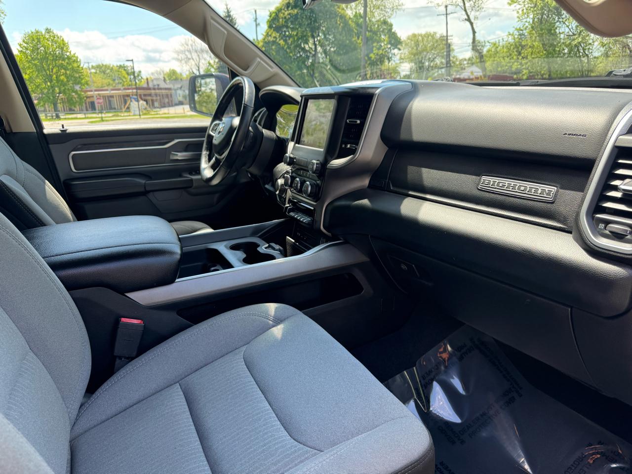 RAM 1500 Big Horn Crew Cab SWB 4WD 2019