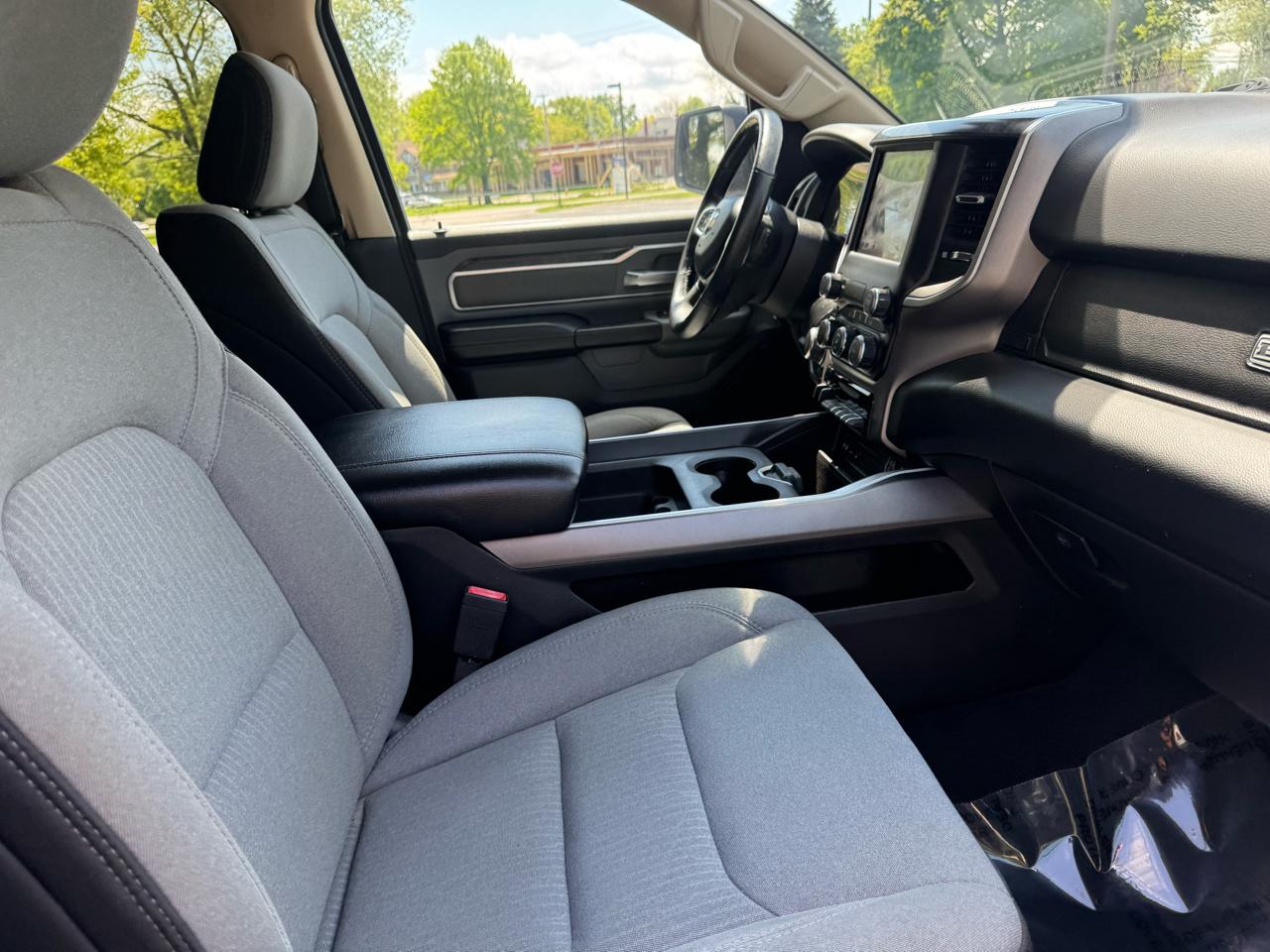 RAM 1500 Big Horn Crew Cab SWB 4WD 2019